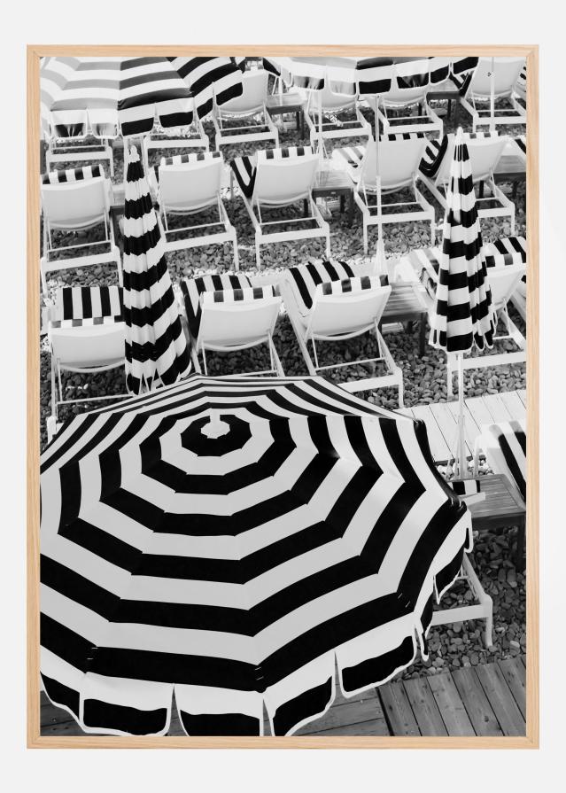 Bildverkstad Black and White Beach Umbrellas Poster