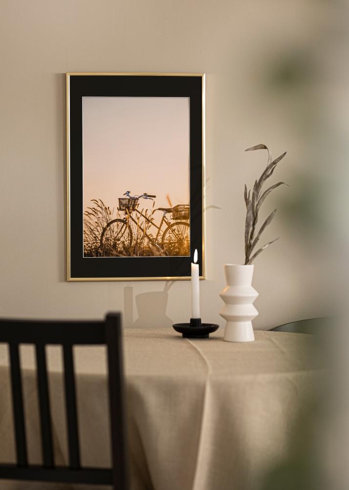 Ram med passepartou Fotolijst New Lifestyle Shiny Gold 60x80 cm - Passe-partout Zwart 50x70 cm