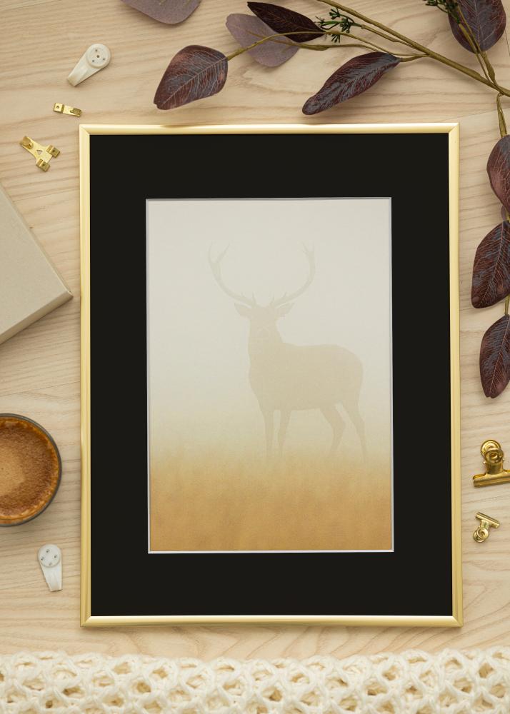 Ram med passepartou Fotolijst New Lifestyle Goud 60x90 cm - Passe-partout Zwart 50x75 cm